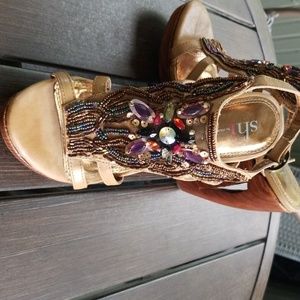 Shi by Journey's Wedge Sandle